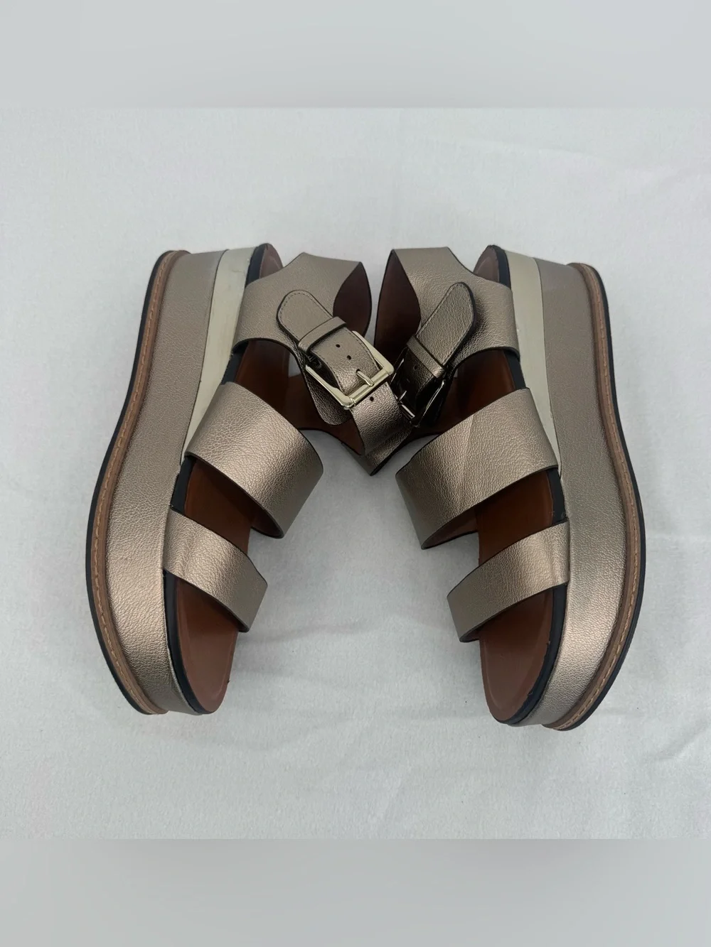 Naturalizer Women Metallic Gold Wide-Strap Platform Sandals with Buckle Size 9